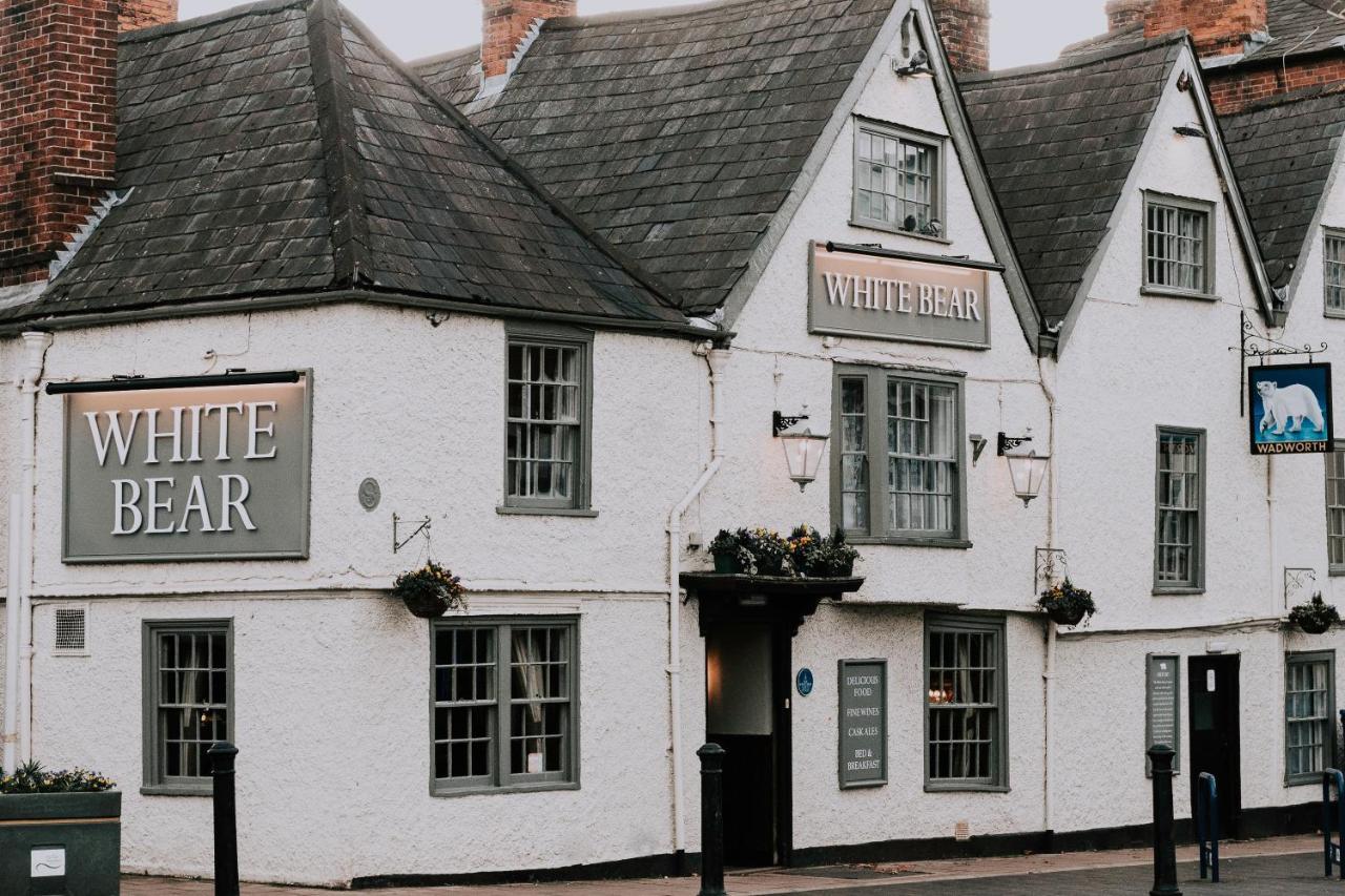 Bed and Breakfast The White Bear à Devizes Extérieur photo